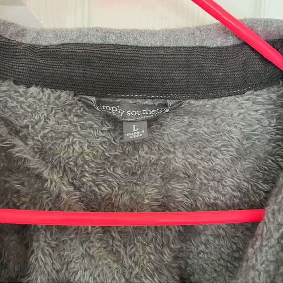 Large Simply Southern Gray Button Closure Sherpa Lined Shacket Jacket - Picture 5 of 5